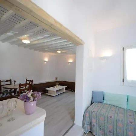 Andriani's 3* Mykonos Town