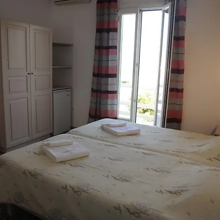 Andriani's Guest house 3*