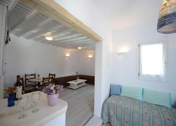 Andriani's 3* Mykonos Town
