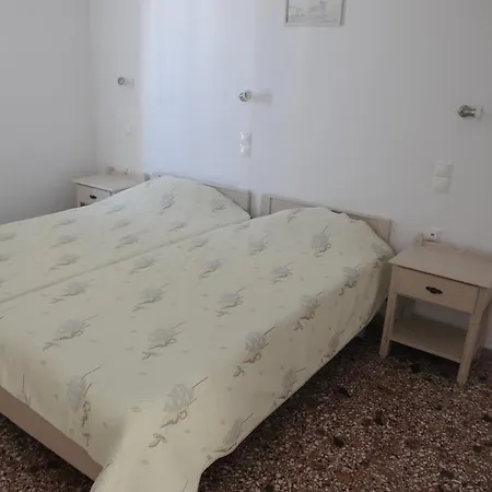 בית הארחה Andriani's 3*