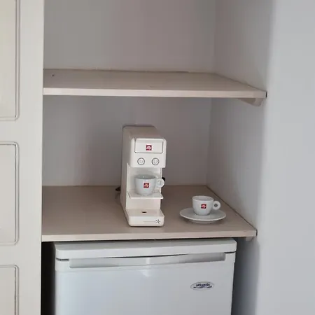 Andriani's בית הארחה 3*