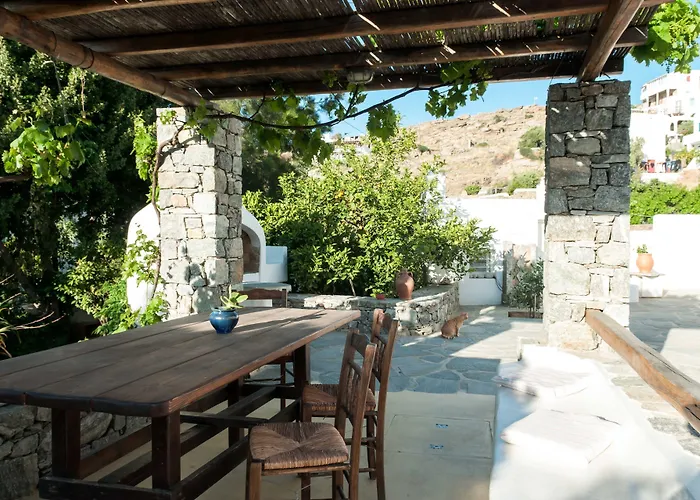 Andriani's Πανσιόν 3*